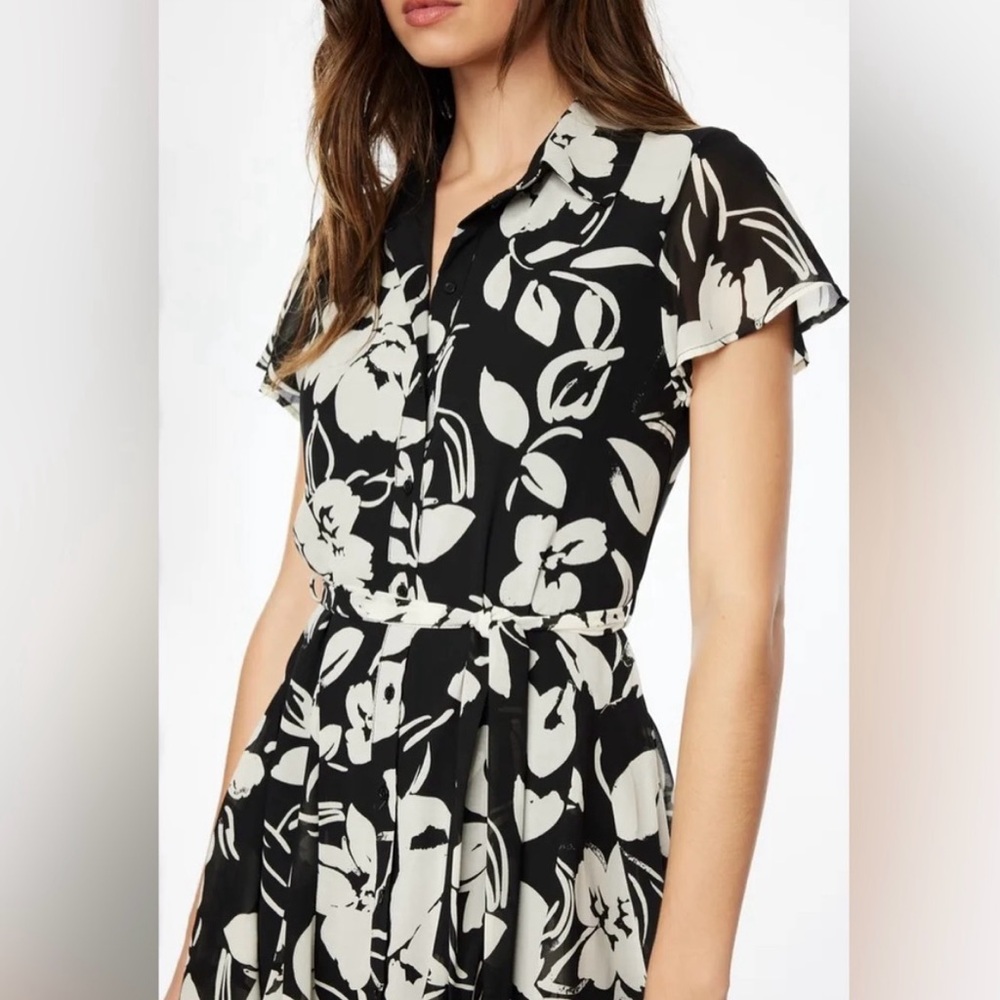 🆕 Brand New - Leina Black Flora Button Up Shirt Dress with Tie